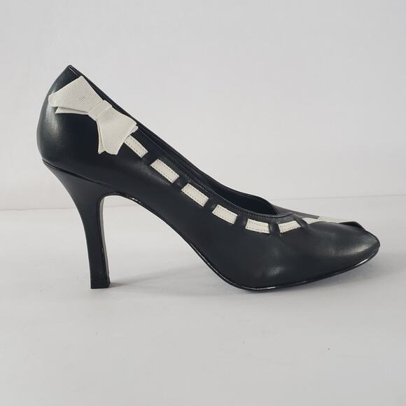 Jamie Nicole Shoes - Jamie Nicole Collection Peep-Toe Pumps Bow Black 9